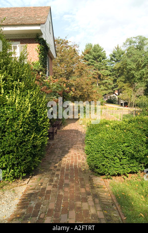 La lunga passeggiata, Van Cortlandt Manor, South Riverside Avenue, Croton On Hudson, New York Foto Stock