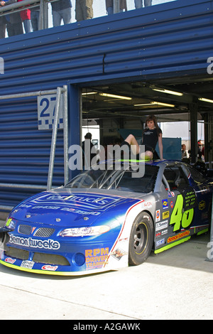 V8 tipo Nascar stock auto in pit lane Foto Stock