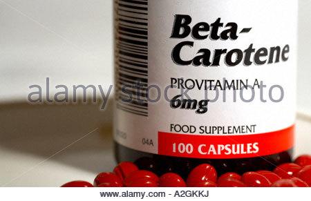 Il Beta-carotene integratore alimentare Foto Stock