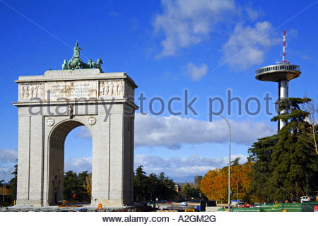 Arco de la Victoria e Faro de Moncloa, Madrid Spagna Foto Stock