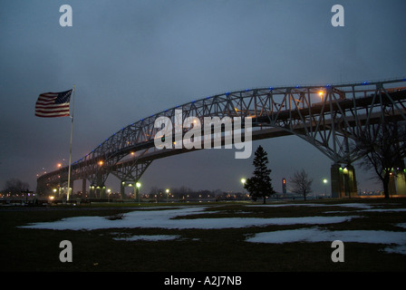 Il Blue Water ponte internazionale Foto Stock
