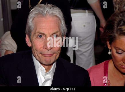 Charlie Watts alla Hardy Amies fashion show presso il Victoria and Albert Museum. Foto Stock