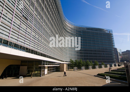 Basso angolo vista dell edificio, Palais Berlaymont, a Bruxelles, in Belgio Foto Stock