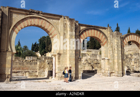 Rovine del Castello, Portico de Medina Azahara, Medina Azahara, Cordoba, Andalusia, Spagna Foto Stock