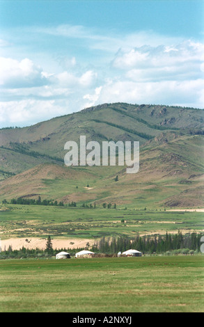 Abitazione mongolo yurt -. Villaggio Bayantes (somon) nelle vicinanze. Zavkhan aimag (provincia). Mongolia Foto Stock