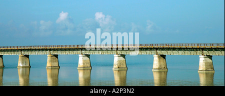 Vista incredibile infinito infinito strada acqua vasto waterfront america americhe spiagge spiaggia costa ambiente diverso Foto Stock