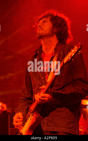 Huw Bunford Bunf di Welsh rock band Super animali pelosi Foto Stock