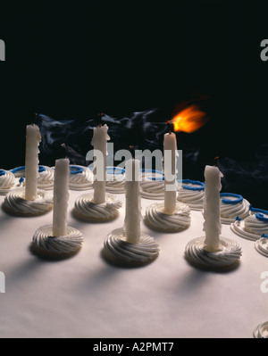 Torta con candele Foto Stock