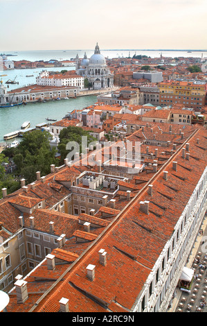 Aspetto di Santa Maria della Salute Canal Grande e Piazza San Marco da sopra Foto Stock