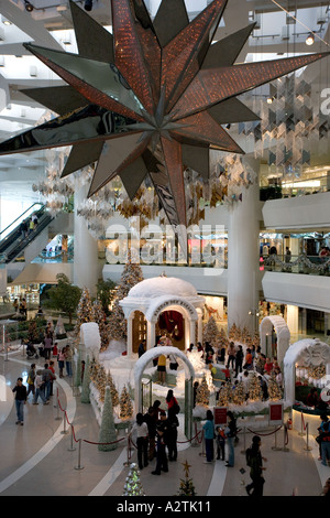 Le decorazioni di Natale nel Centro Commerciale per lo shopping di Hong Kong Cina Foto Stock