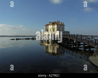 Fusaro - Casa di Caccia - sul lago Fusaro - Architettura di Luigi Vanvitelli - royal casina Ostrichina Bacoli, Pozzuoli, Foto Stock