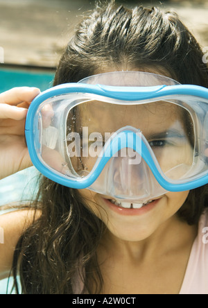 Ragazza indossando scuba mask Foto Stock