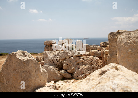 Pietra megalitico tempio di Mnajdra circa 3500BC dedicato alla dea madre della fertilità di Malta Foto Stock