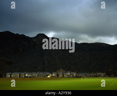 Blanaeu o Blaenau Ffestiniog in Snowdonia nel Galles in Gran Bretagna nel Regno Unito Regno Unito. Paesaggio Casa di Villaggio Natura tempesta meteo tempestoso Foto Stock