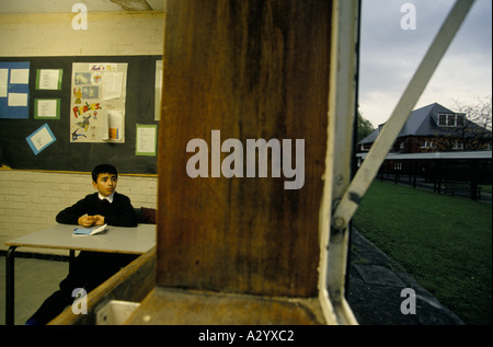 Hackney downs school impostato per essere chiuso dal governo nel 1995 a causa di prestazioni scadenti condizioni Foto Stock