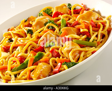 Pollo cinese Chow Mein Foto Stock