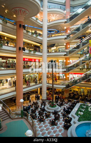 Atrio centrale, città stelle Mall, Nasr City, il Cairo, Egitto Foto Stock