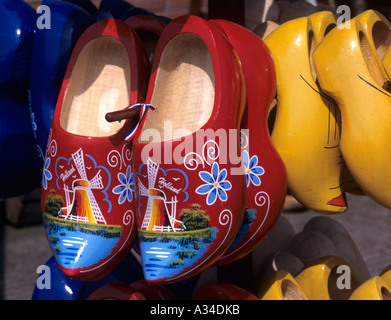 Dipinto di zoccoli sul display, Olanda. Foto Stock