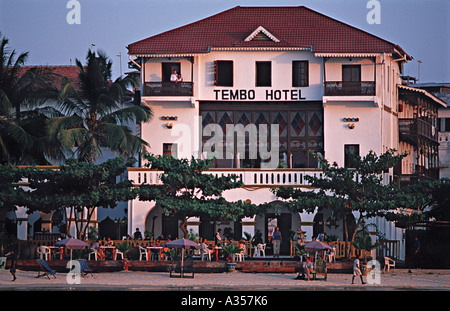 Fronte spiaggia Tembo Palace Hotel Stone Town Unguja Zanzibar Tanzania Africa orientale Foto Stock