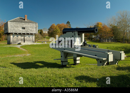 Un cannone sul display dalla British fortino in st Andrews, New Brunswick, Canada. Foto Stock