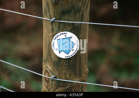 Public signage Bridleway sul sentiero attorno Clatworthy serbatoio sulla Exmoor Foto Stock