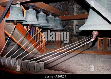 Le campane della chiesa di Saint Flannan della Chiesa in Irlanda a Killaloe Foto Stock
