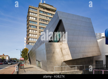 London Metropolitan University Post Graduate Center su Holloway Road, Londra Foto Stock