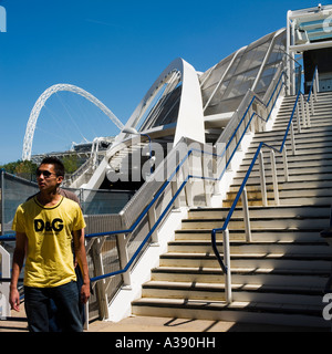 White Horse ponte su Wembley stazione ferroviaria Foto Stock