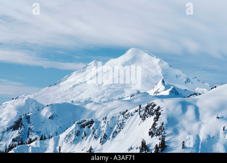 Mt Baker, nello Stato di Washington, USA, 10778 ft 3285 m, Pacific Northwest, North Cascades, Mt Baker area selvaggia, inverno Foto Stock