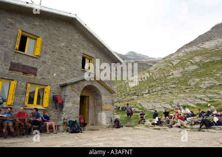 Spagna Aragona Ordesa Y Monte Perido Parco Nazionale di Goriz rifugio di montagna Foto Stock