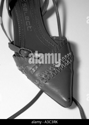 Onorevoli flat strappy scarpa Foto Stock