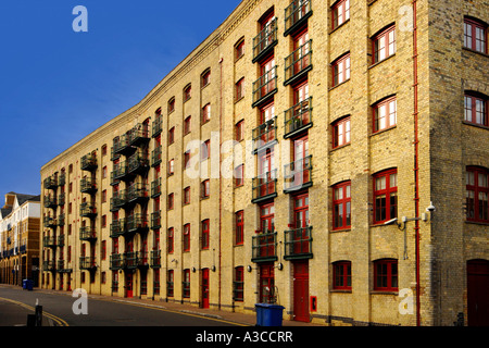 Globo wharf; Rotherhithe Street; Londra; Inghilterra; Regno Unito Foto Stock