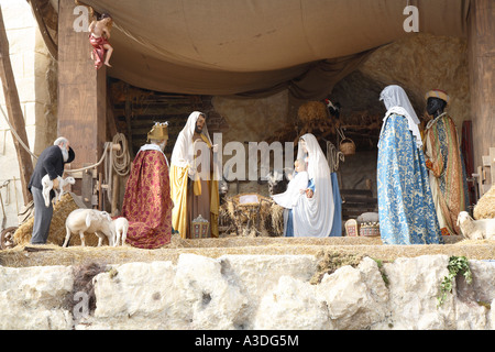 Full-size creche sulla piazza di San Pietro, il Vaticano, Roma, Italia Foto Stock