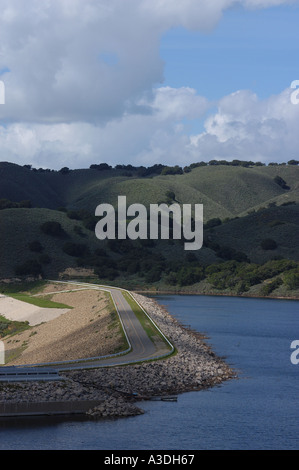 Bradbury Diga lago Cachuma Foto Stock