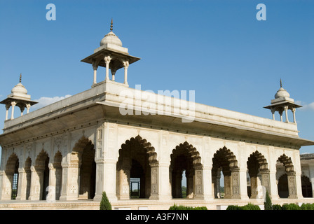 Facciata di un gazebo in un complesso del Forte Rosso, Fort, New Delhi, India Foto Stock