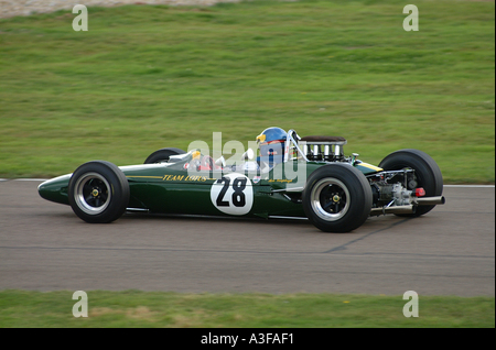 Lotus auto racing a Goodwood Motor Racing revival del circuito sale riunioni West Sussex England Regno Unito Regno Unito Foto Stock