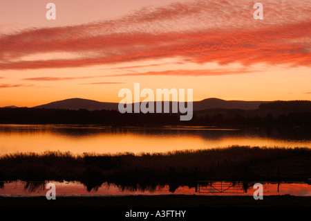 Sunset Loch di Skene XPL 4606-433 Foto Stock