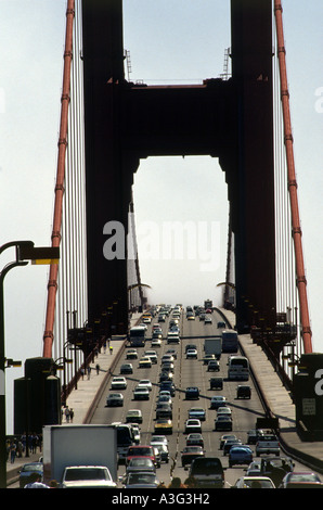 GOLDEN GATE BRIDGE a San Francisco Stati Uniti d'America Foto Stock