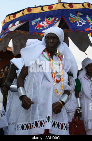 Capo delle celebrazioni di famiglia , Abomey , Benin , Africa occidentale Foto Stock