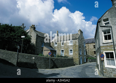 Villaggio di stromness terraferma isola arcipelago delle isole Orcadi Scozia Gran Bretagna Foto Stock