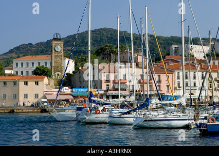 Il porto della città di Port Vendres, Francia Foto Stock