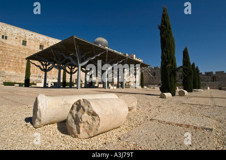 Le rovine della fortificazione di Fatimid a Gerusalemme il parco archeologico sotto El Aksa moschea nella città vecchia di Gerusalemme Est Israele Foto Stock