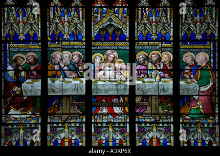 Vetrata chiesa di Santa Maria Vergine Tetbury Gloucestershire Inghilterra Luglio 2006 Foto Stock