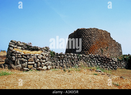 Il Nuraghe Losa vicino Abbasanta Sardegna Foto Stock