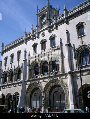 ESTACAO DO ROSSIO STAZIONE FERROVIARIA quartiere Rossio Lisbona PORTOGALLO Foto Stock