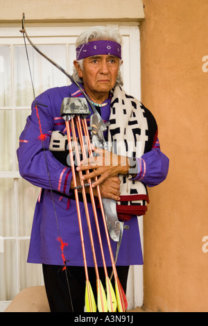 Native American cantastorie dalla cultura dei Pueblo Foto Stock