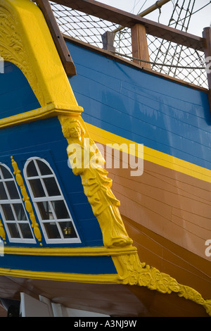 HMS Endeavour, noto anche come HM corteccia adoperano, era un British Royal Navy navi di ricerca a Castlegate Quay - Stockton-on-Tees Foto Stock