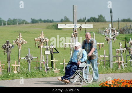 Pellegrini sulla Collina delle Croci, Lituania Foto Stock