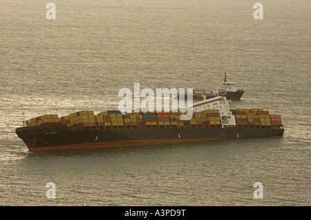 MSC Napoli arenarsi off Branscombe Beach sulla Soujth Devon Coast Foto Stock