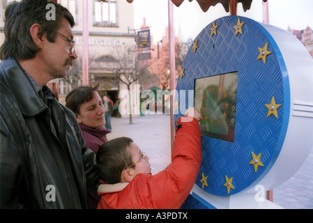 Campagna promozionale prima del referendum sull'ampliamento a est dell'UE, Polonia Foto Stock